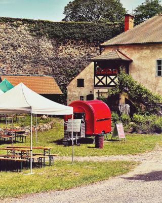 #foodtrailer_cz #foodtrailer #foodtrucklife #foodtrucknation #foodtruckstyle #foodtruckpeople #streetfood #streetcafe...